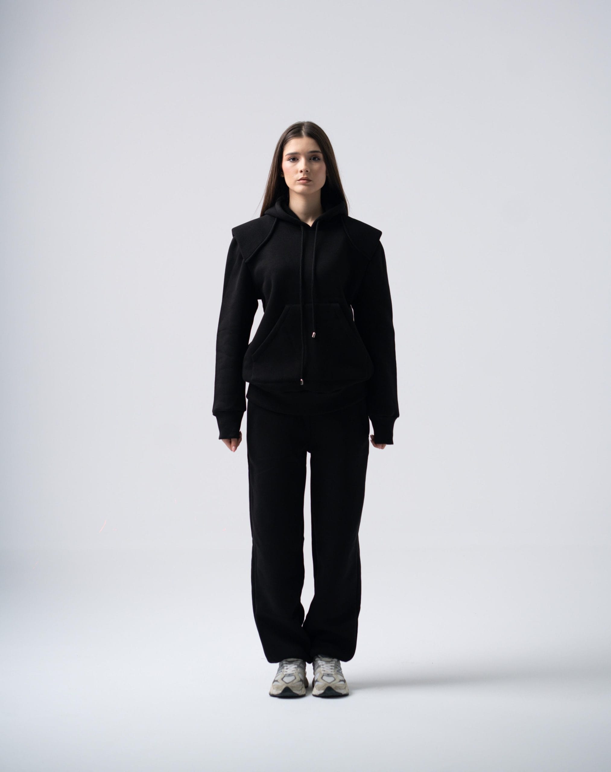 Xahari Set in Black