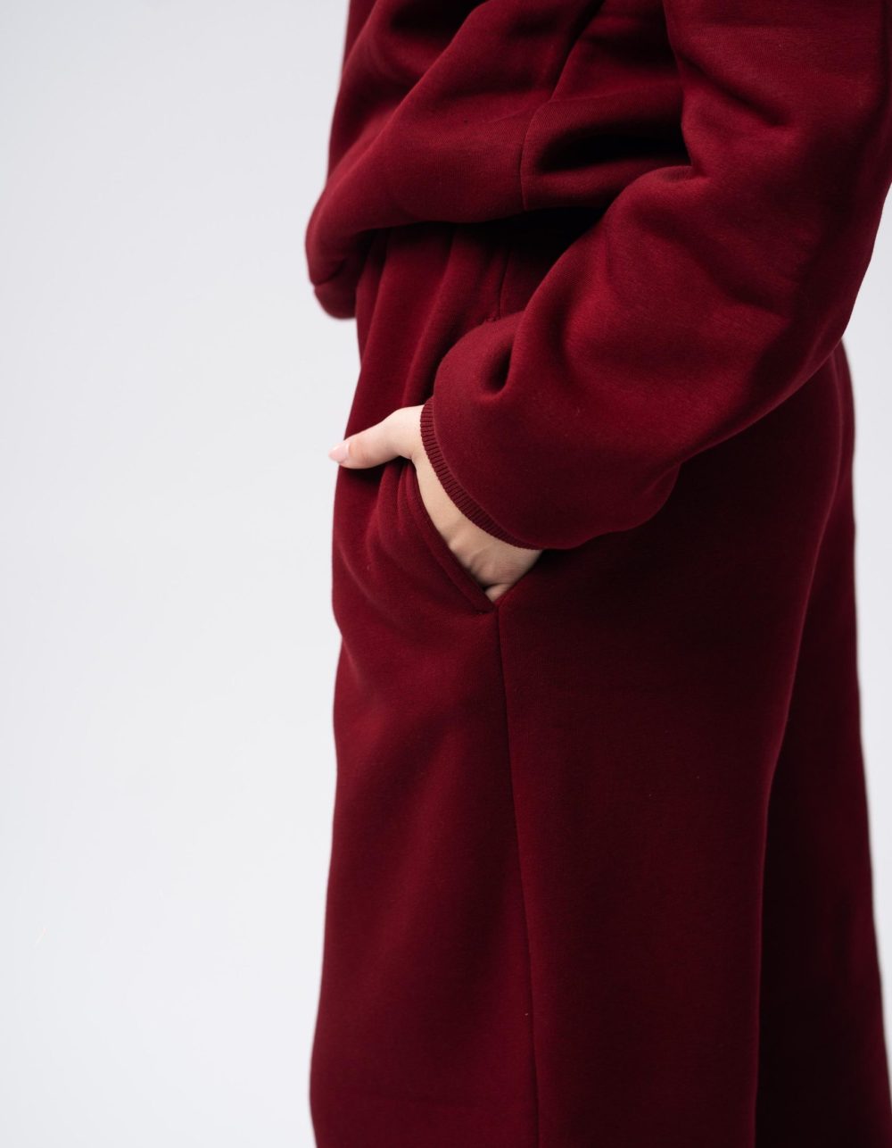 Eclips Pants Set in Burgundy - Image 6
