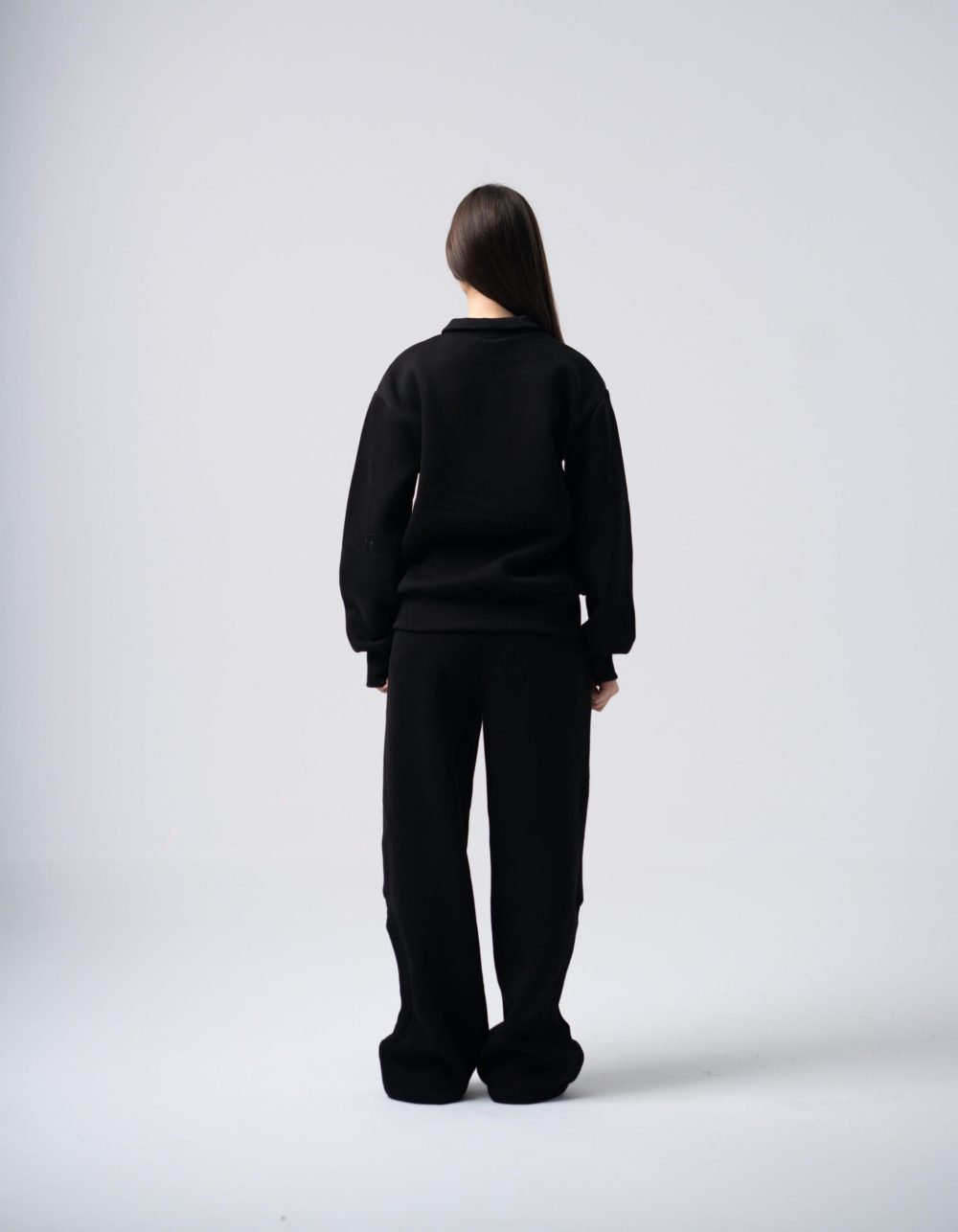 Eclips Pants Set in Black - Image 4