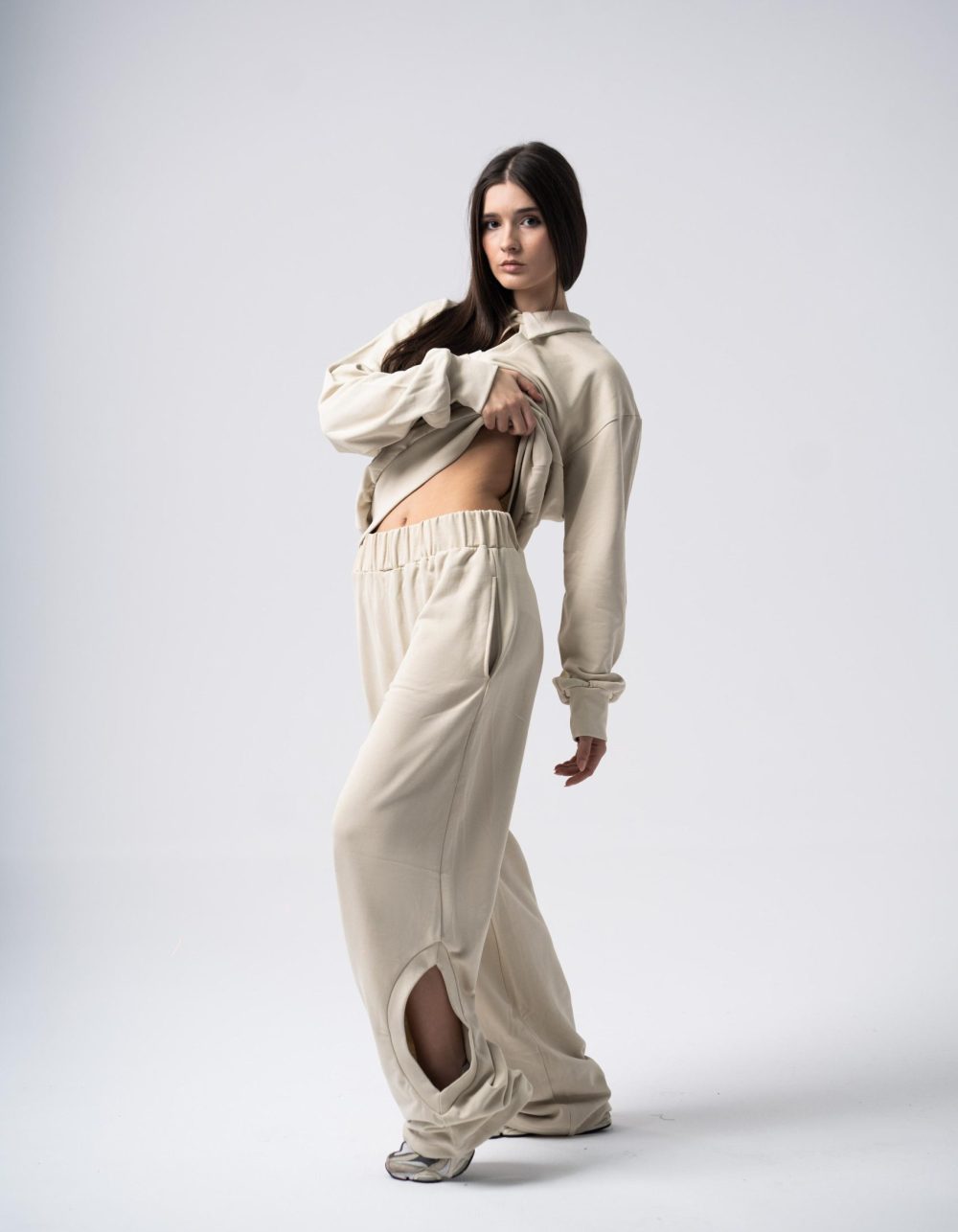 Eclips Pants Set in Beige - Image 2
