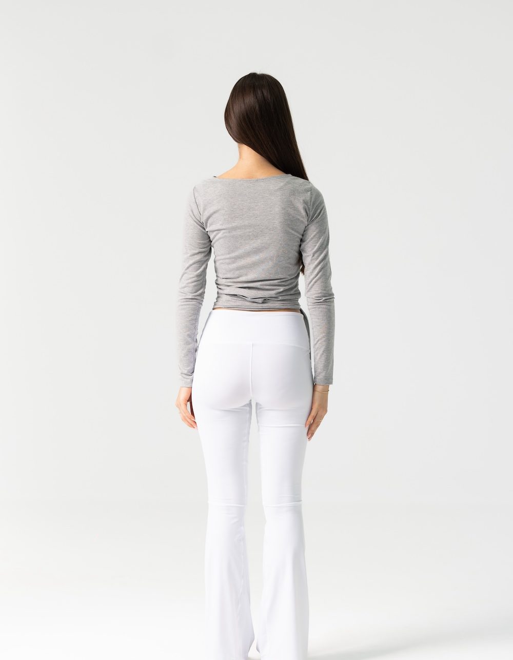 Aura Wrap in Grey - Image 4