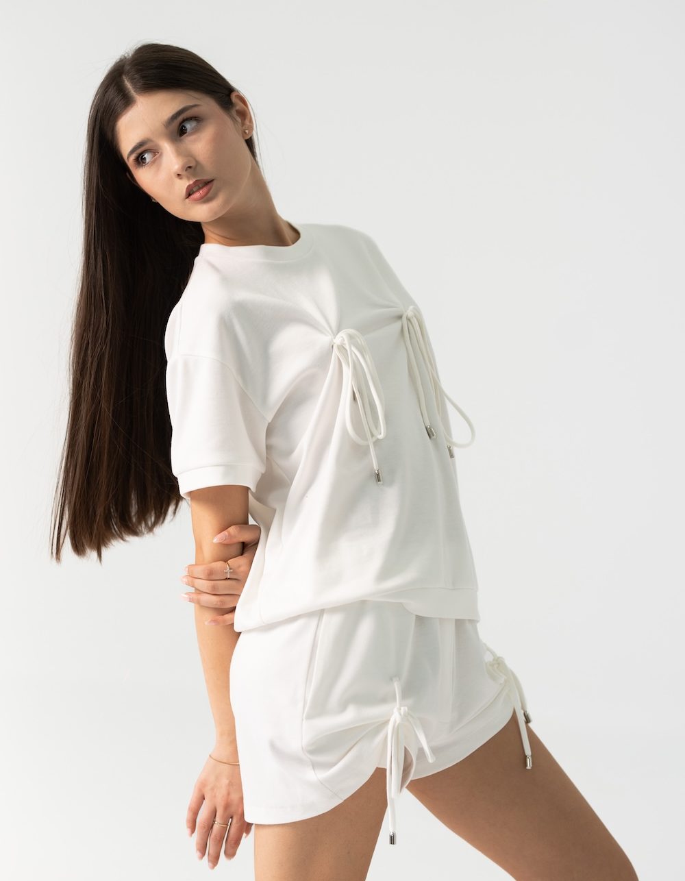 Sol Short Pant Set in White - Image 7